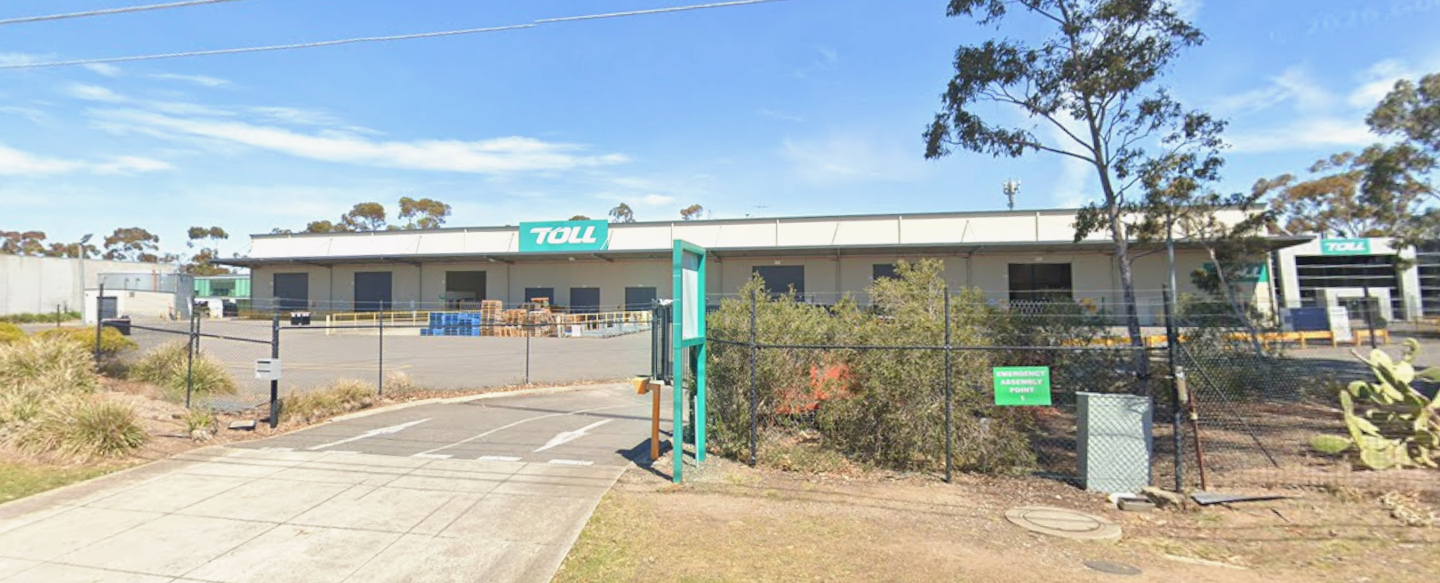 Toll consolidation warehouse